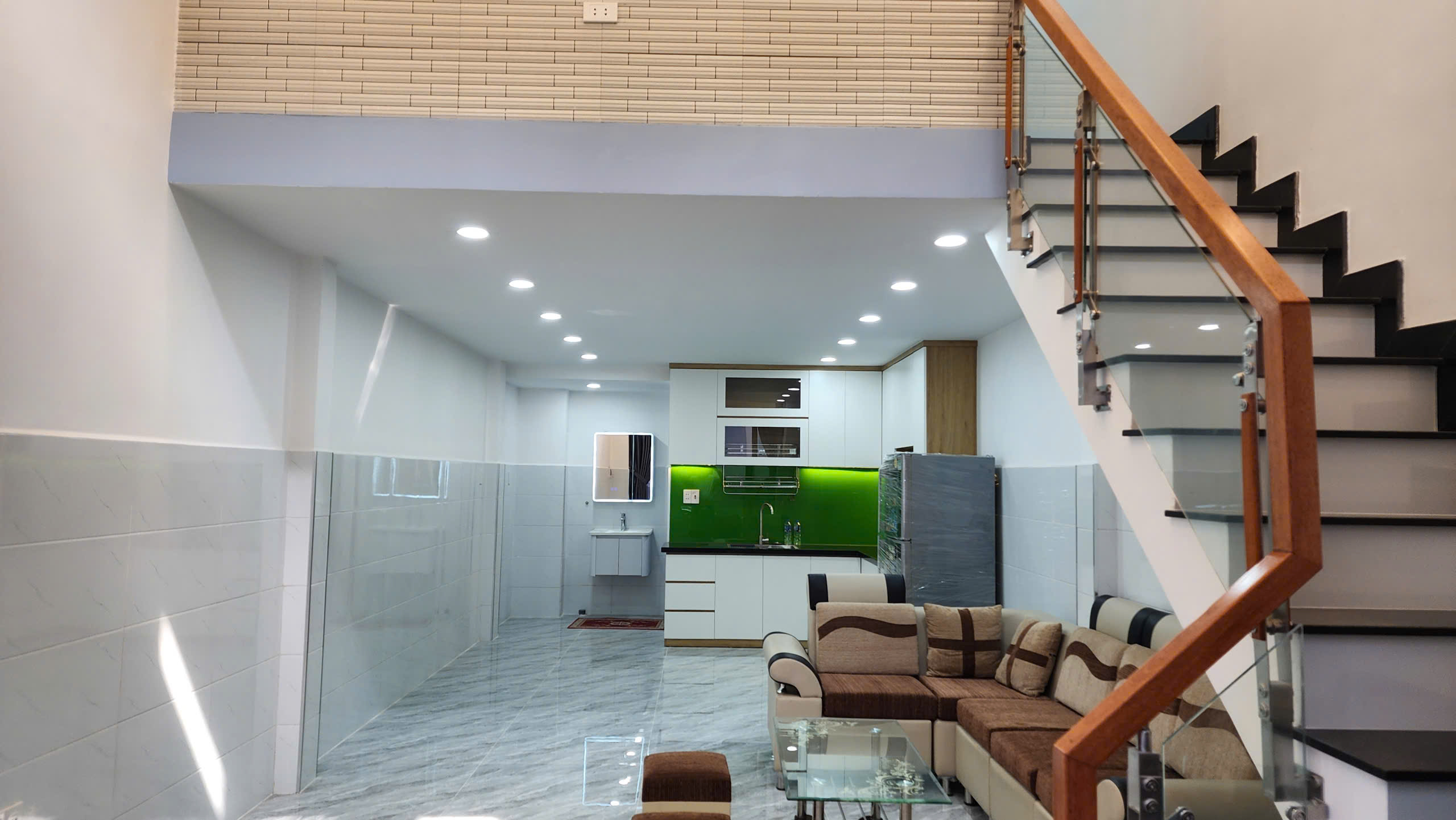 NHÀ ĐẸP ĐÓN TẾT, NỞ HẬU, PHƯỜNG 13 TÂN BÌNH– GẦN ETOWN CỘNG HÒA, NHÀ GA T3 SÂN BAY TÂN SƠN NHẤT